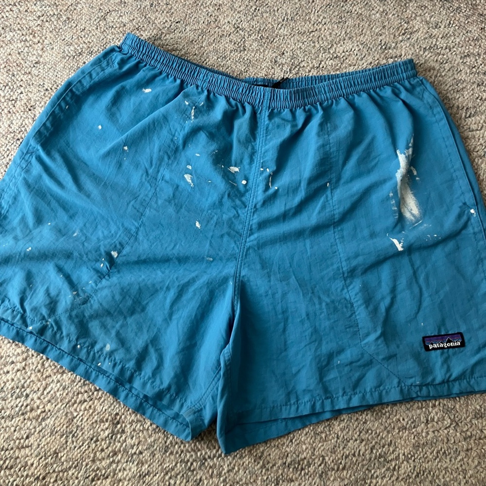 Vintage Blue Patagonia Baggies with Paint Men’s Large